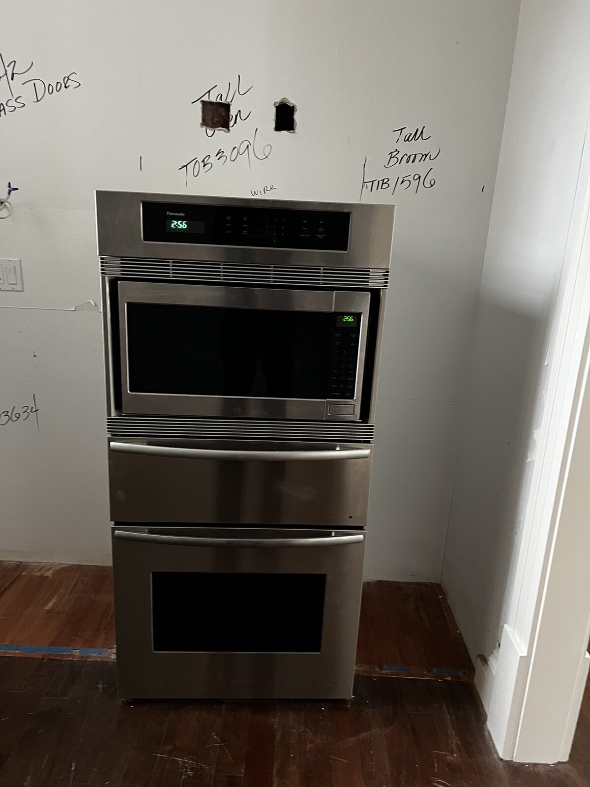 Thermador 27 “ BuiltIn Wall Oven And Microwave eBay