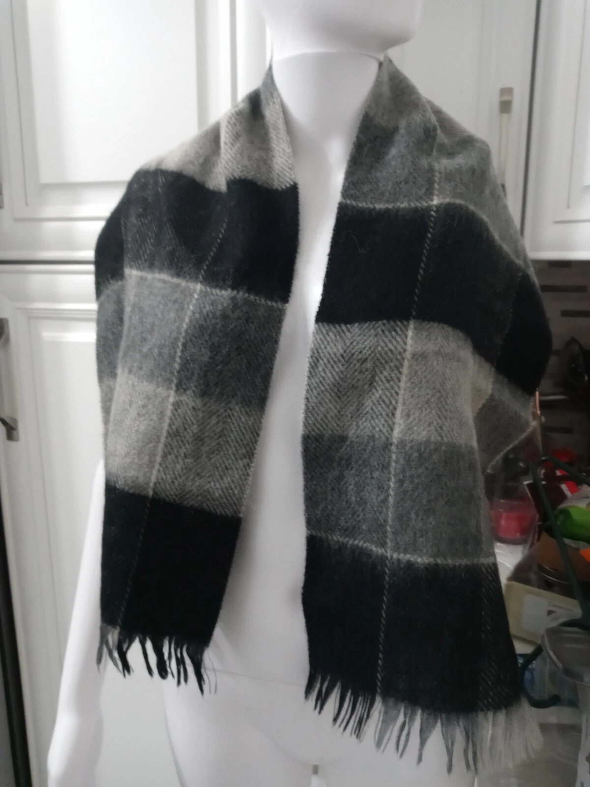 100% Super Fine Lambs Wool Men's Neck Warmer Plaid Scarf 40x11