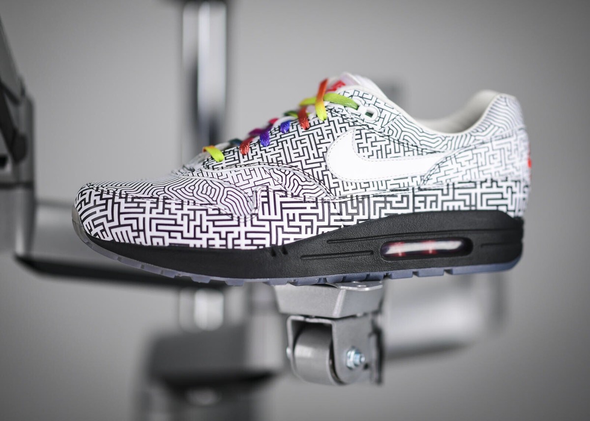 Nike Men's Air Max 1 On Air Tokyo Maze CI1505-001 sz 9.5