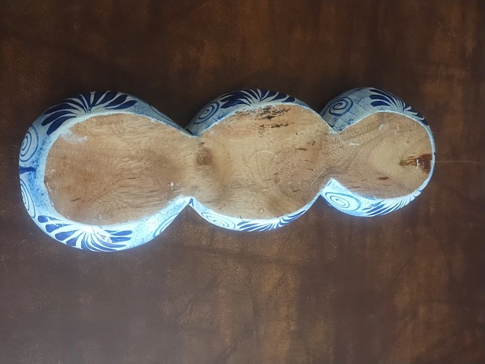 Cuencos para servir de madera esmaltada azul. Hecho en México. 3- Cuencos para servir adjuntos Foto 3 de 4