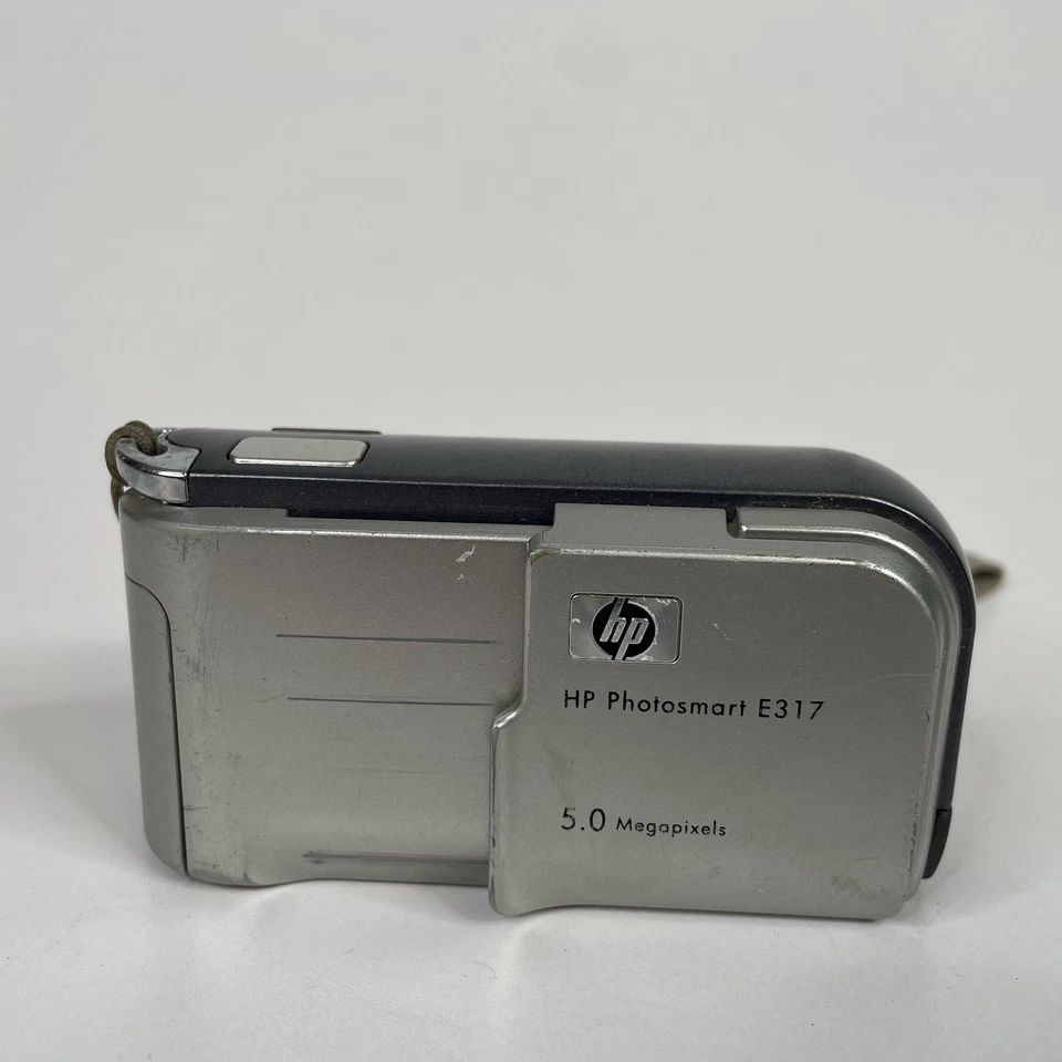 HP Photosmart E317 5.0MP Compact Digital Camera Digicam Silver Tested Working! - Image 4 of 4