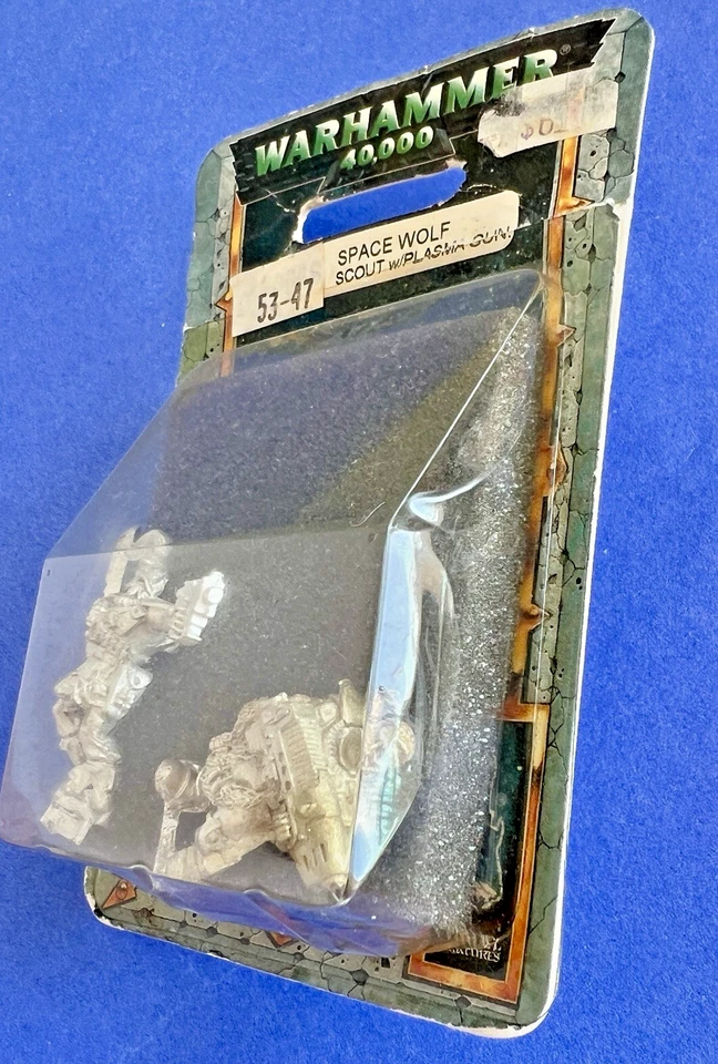2000 Space Wolf Scouts W/ Plasma gun (SEALED)  - OOP BLISTER Metal - Image 2 of 4