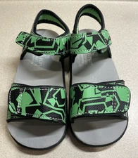 See Kai Run Basics Boys Sandals Green Logan Black Size 7 NEW Hook & Loop