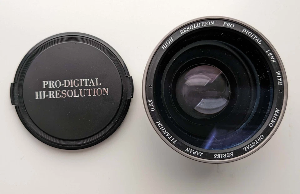 BOWER High Resolution Pro Super Wide Digital Lens Macro Crystal Optics 0.5x Case - Image 3 of 4