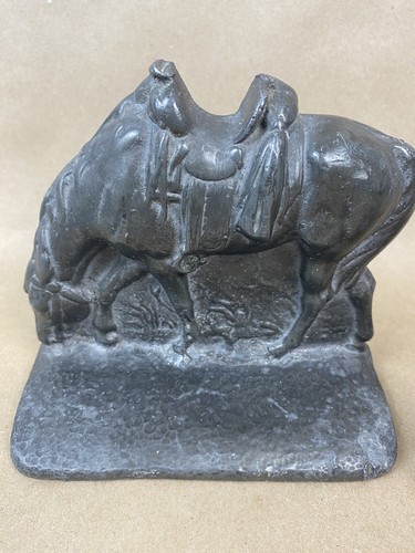Vintage Cast Iron Horse Book Ends Grazing Lot Of Two HEAVY 5” X 4.5” - Picture 7 of 11