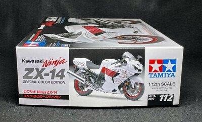 サバイバル　21冊セット TAMIYA 14112 1/12 Scale Kawasaki Ninja ZX-14 Special Color