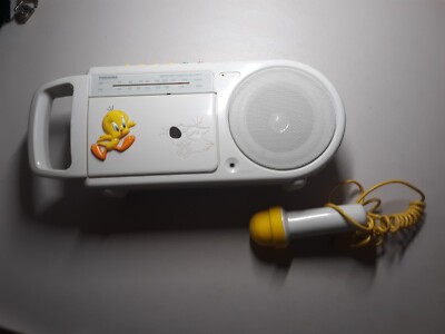 Vintage Tweety Bird Am/fm Radio Toshiba LT 401 Twe Cassette