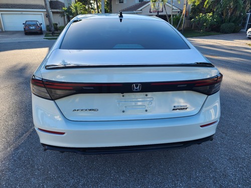 2023 Honda Accord HYBRID SPORT-L - Picture 6 of 24