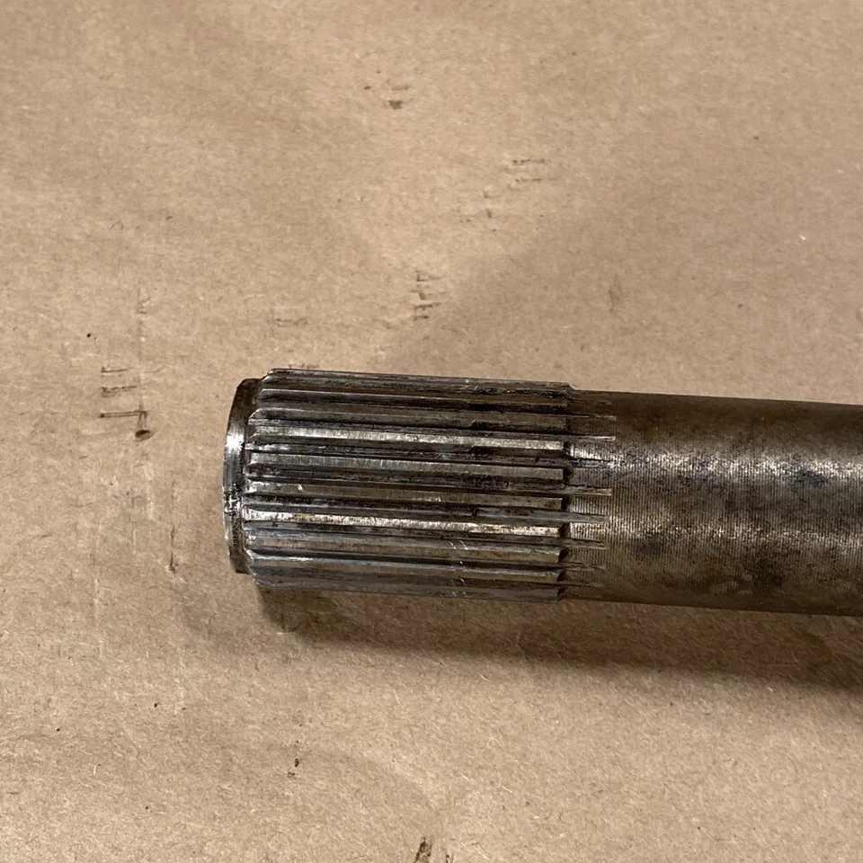 Buje estriado medio eje trasero original MG MGB Banjo eje derecho BTB732 OEM Foto 3 de 4