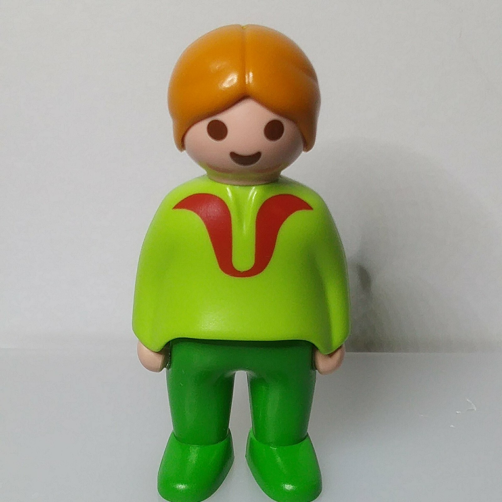 Playmobile 1990 Geobra Woman Red Hair Mom Girl Green Shirt Pants Toy Figure