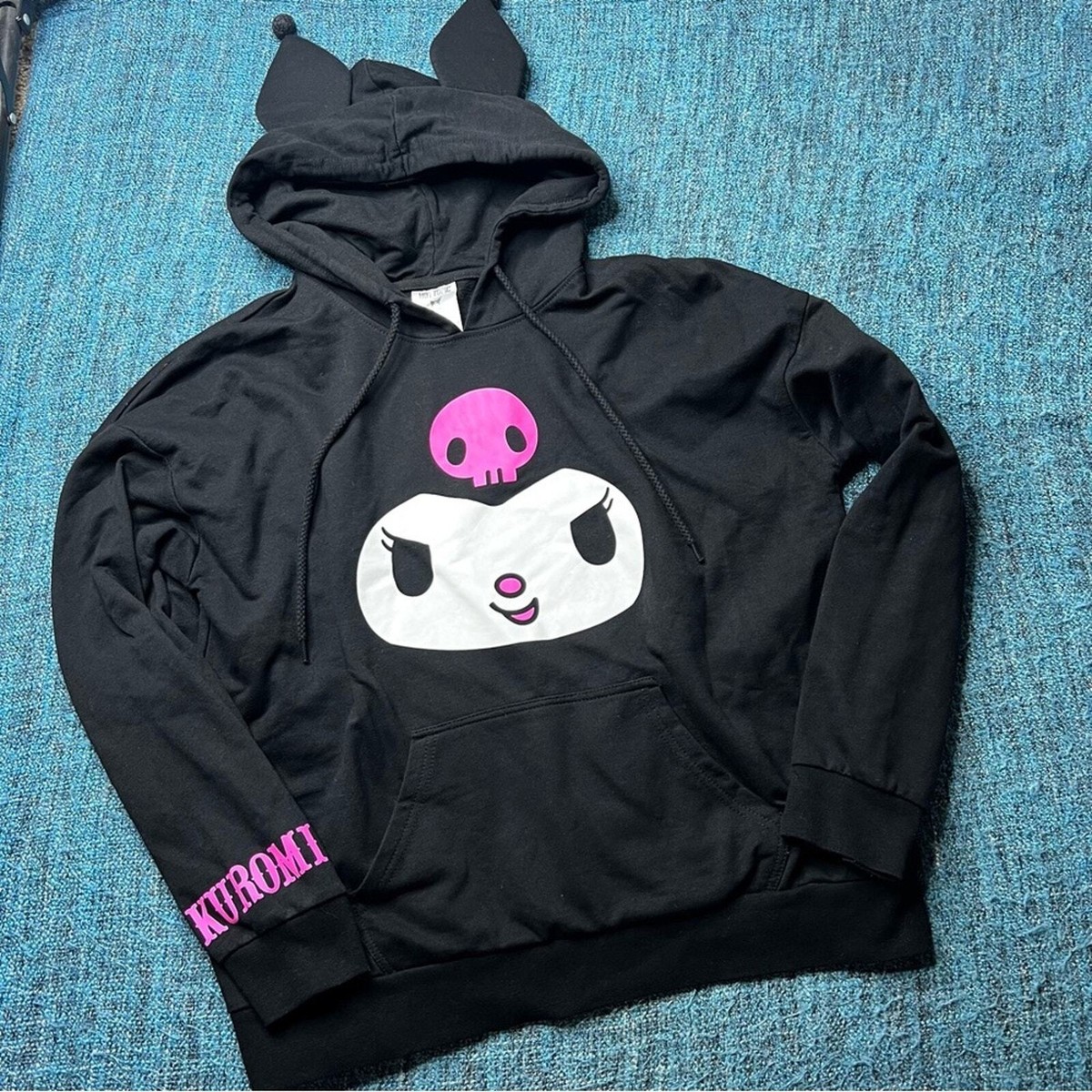 Hot Topic Sanrio Kuromi 3D Ears Pullover Hoodie in Black Pink