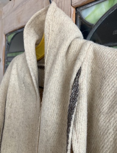 Vintage Wool Alpaca Poncho Wrap Peru Cape W/ Attached Scarf Peruvian EUC - Picture 7 of 10