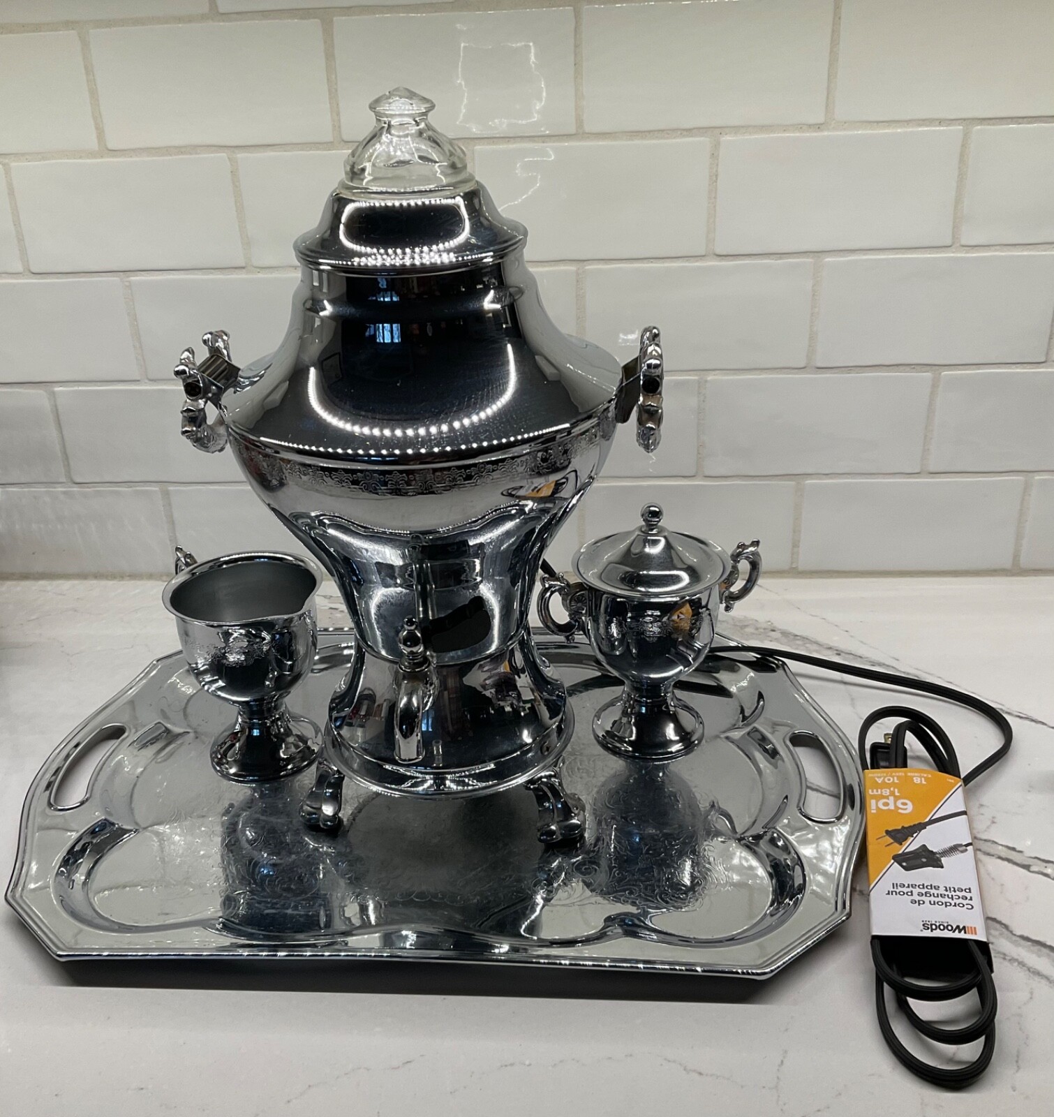 Vintage Fancy Coffee Pot Set with Tray 5 Pieces With Cord Works Well.