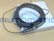 1PCS New IN BOX Omron PLC E2EC-CR8D1 2M