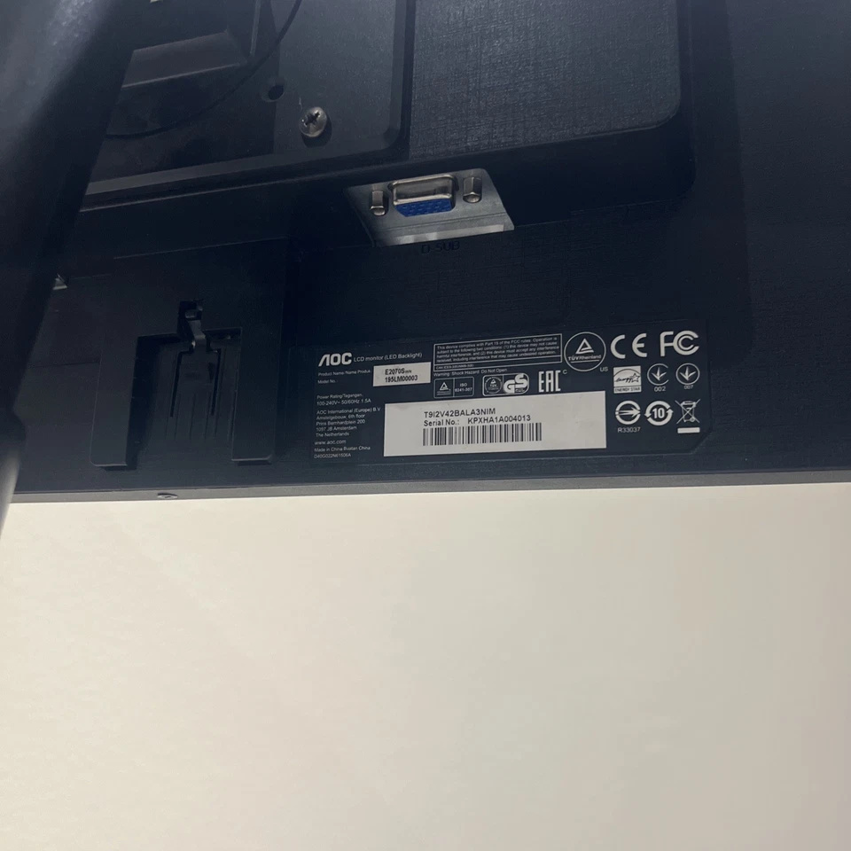 AOC E2070Swn 19.5" HD 1600x900p TN LED 5ms Widescreen Monitor - VGA Port - Image 3 of 3