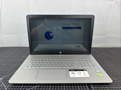 HP Pavilion 15-cc185cl Laptop - Core i7-8550U - 12GB RAM - 512GB SSD + 1TB HDD - image 1 of 4