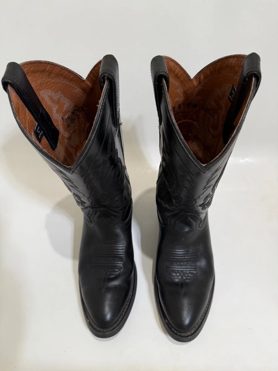 Pointed Toe Western Low (1-1.9 in) Heel Height Boots for Women for