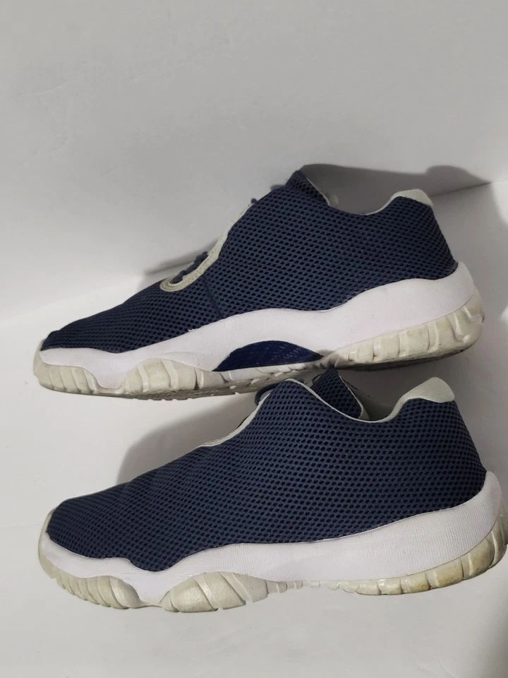 Jordan Future Low Midnight azul marino talla para hombre 9,5 Foto 3 de 4