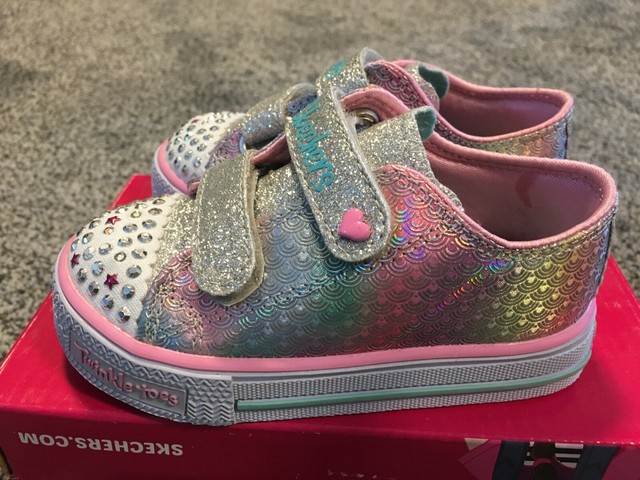 skechers light up shoes womens