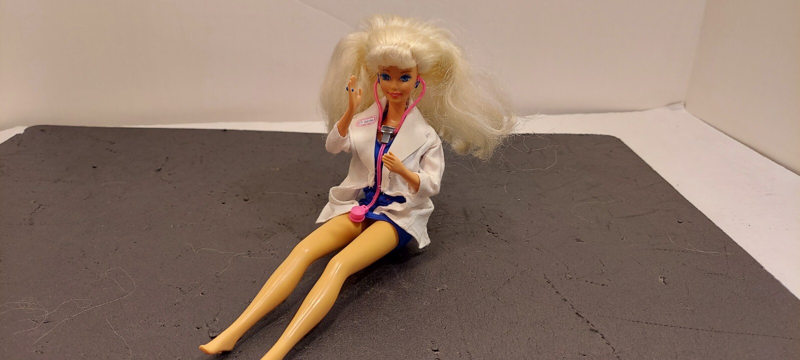 Dr Barbie 12` Doll 1993 Mattel