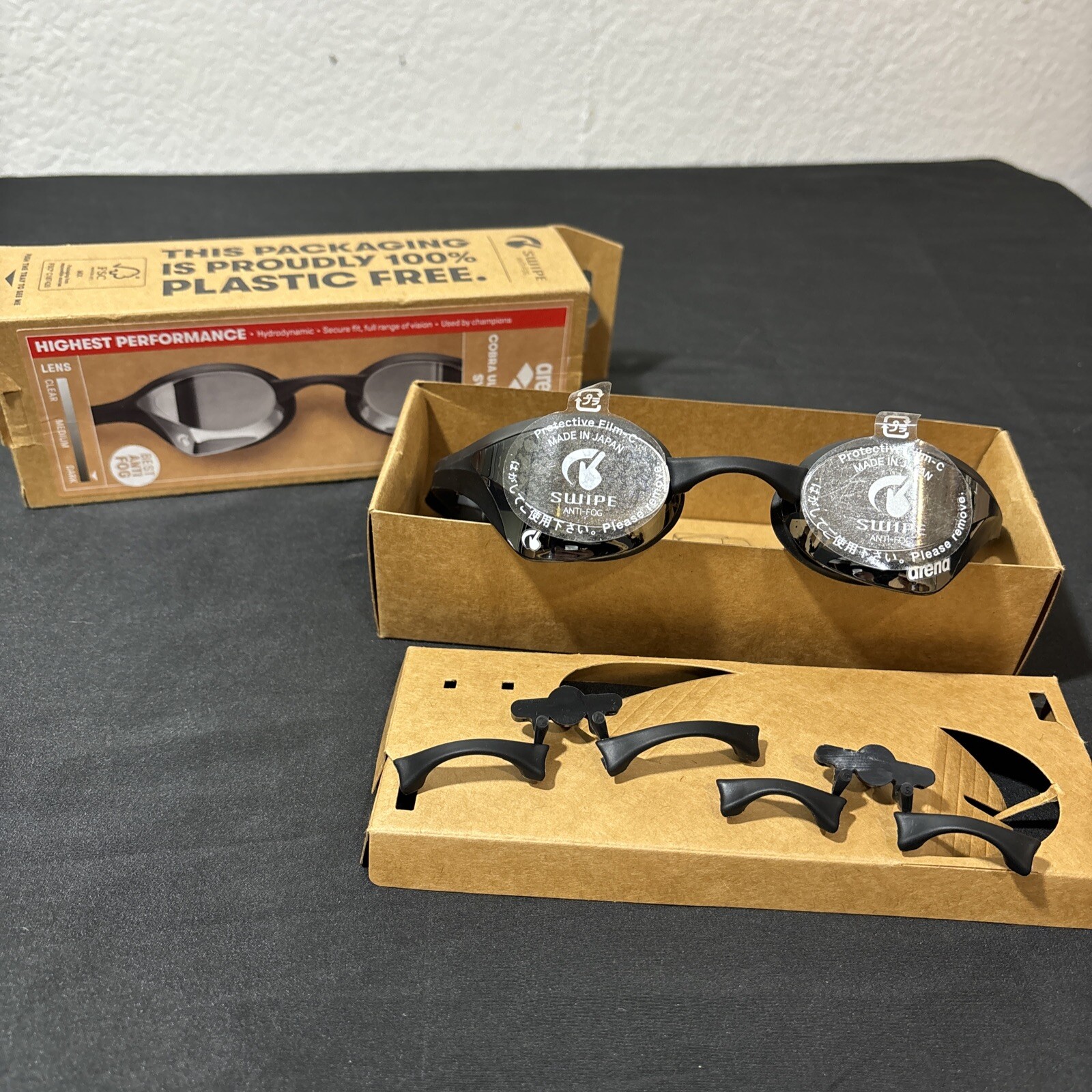 Arena Cobra Ultra Goggles Swipe Mirror Silver Black 002507-550 Open Box.