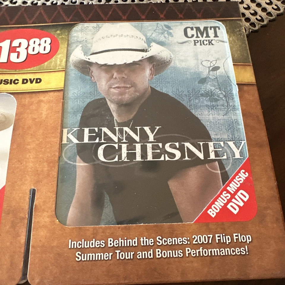 Kenny Chesney CMT Pick CD Music DVD 2 Pack Just Who I Am NEW Sealed Foto 3 de 4