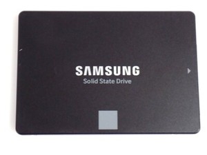 250GB Samsung 850 EVO MZ7LN250HMJP 2.5-Zoll SATA 6Gb/s SSD Festplatte