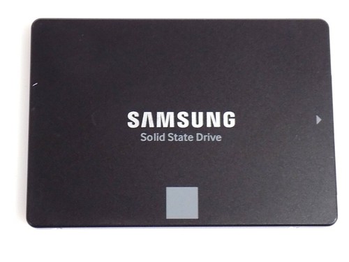 250GB Samsung 850 EVO MZ7LN250HMJP 2.5-Zoll SATA 6Gb/s SSD Festplatte