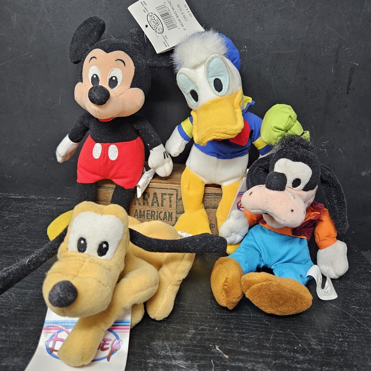 Disney Store Pluto Mini Bean Bag Mickey Mouse Donald Duck Goofy Pluto 9