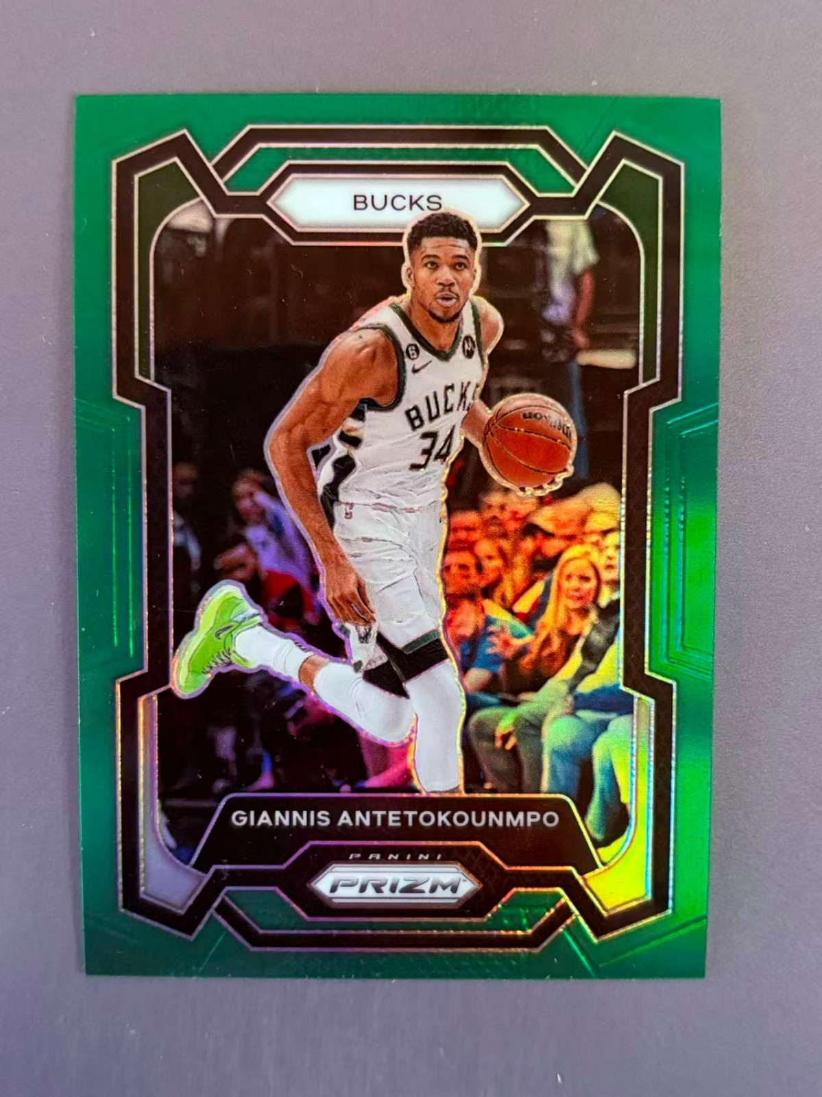 Giannis Antetokounmpo 2023-24 Panini Prizm Green Prizm #103