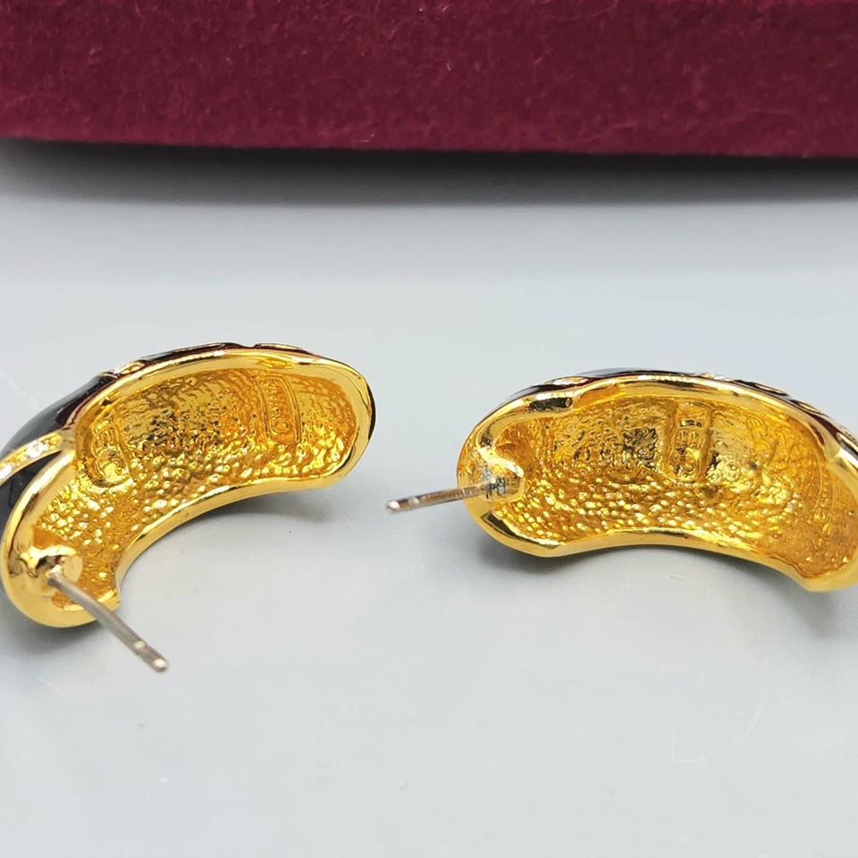 Camrose & Kross Jacqueline Kennedy JBK Parisian Love Circle Black Post Earrings - image 4 of 4