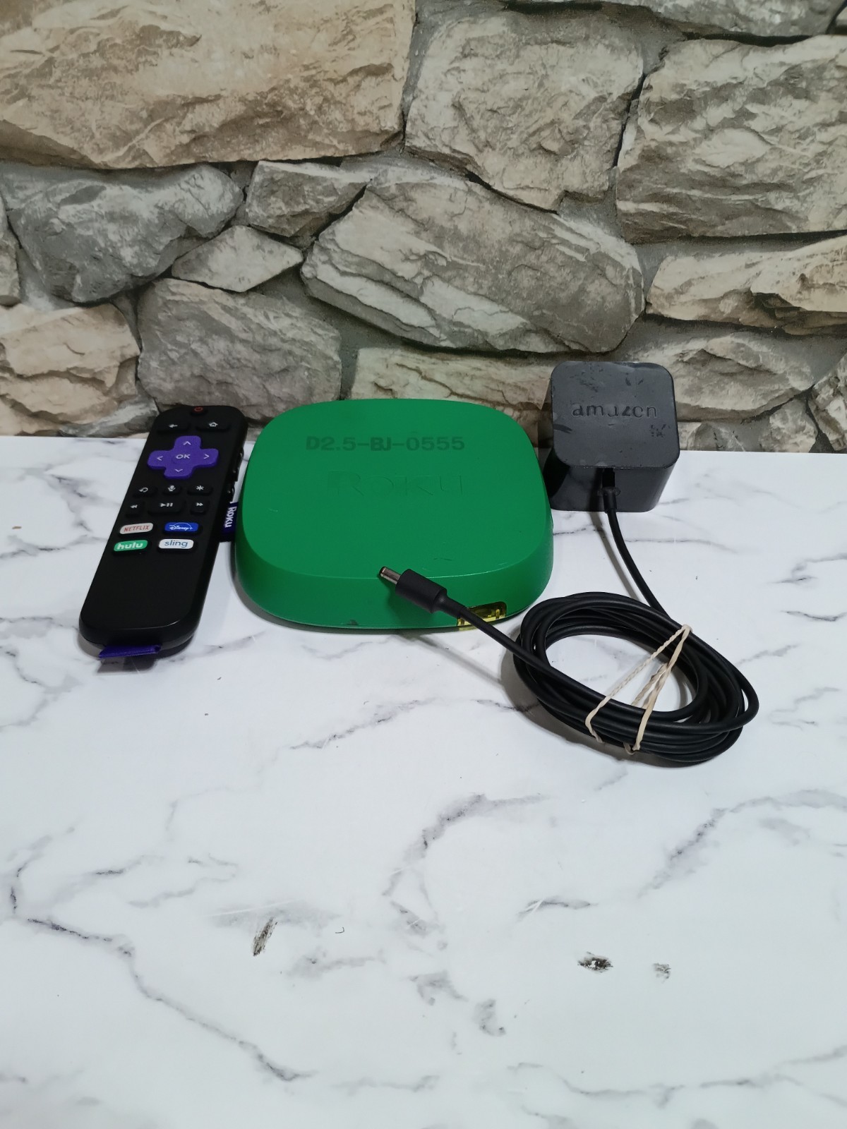 Roku Ultra 4K Streaming Media Player (Model 4800X) with remote and ac adapter