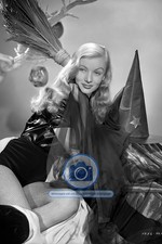 VERONICA LAKE IN I MARRIED A WITCH HALLOWEEN ...