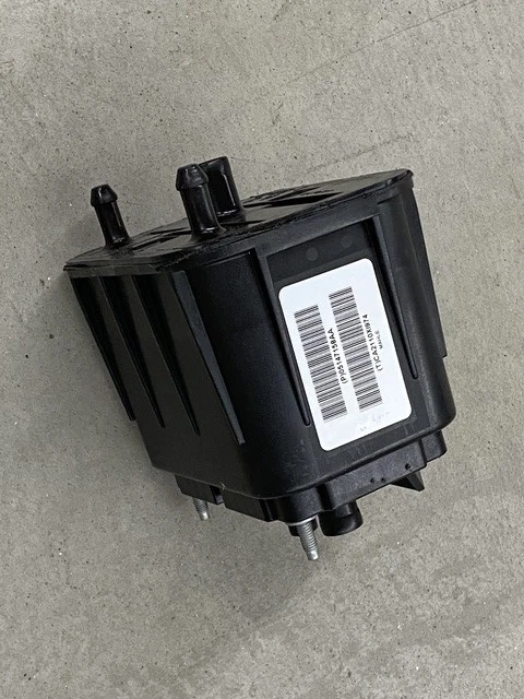 2004-2020 DODGE RAM 1500 2500 3500 паровая канистра от оригинального производителя No 5147158aa - Изображение 3 из 4