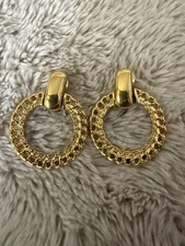 VINTAGE 80 90s MONET CHUNKY GOLD TONE DOOR KNOCKER CHAIN DROP EARRINGS CLIP ON