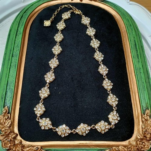 GIVENCHY Necklace Excellent Condition Authentic - Picture 2 of 7