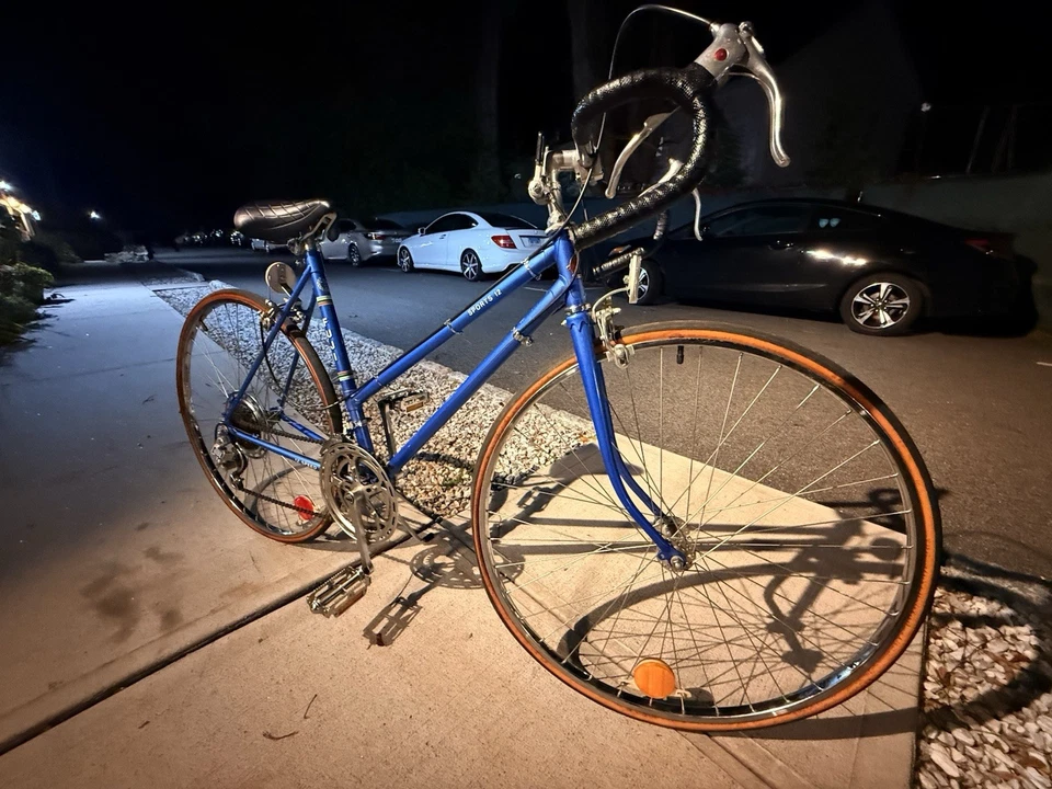 Fuji Sports 12 21" Vintage Used Road Bicycle - Image 2 of 4