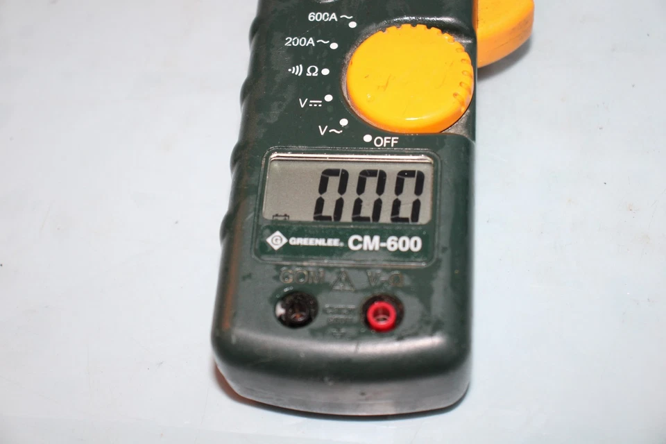 GREENLEE CM-600 AC PINZA AMPERIMÉTRICA MULTÍMETRO PROBADOR con PLOMOS "PROBADO FUNCIONANDO" Foto 2 de 3