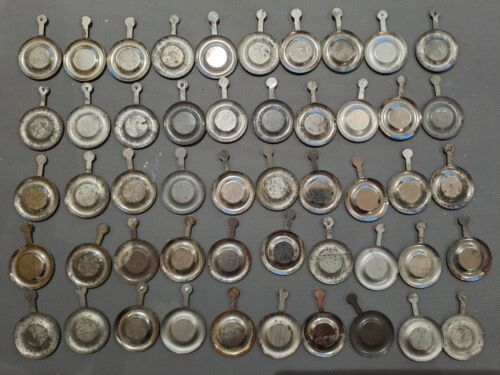 HOT WHEELS Mattel Vintage Redline Tin Button Badges LOT OF APPROX 50 - Picture 6 of 6