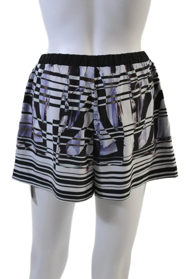 Pantalones cortos Clover Canyon para mujer con estampado floral a rayas blancos negros talla mediana Foto 3 de 4