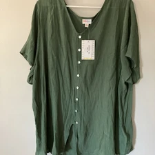 LuLaRoe Shannah V-Neck Button-Down Shirt Green 3XL NWT