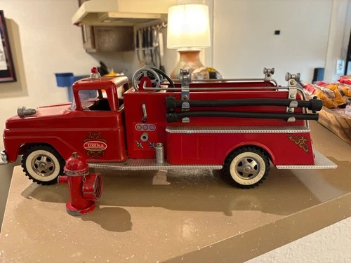 Pressed Steel Tonka  No. 5 Pumper Fire Truck with Fire Hydrant