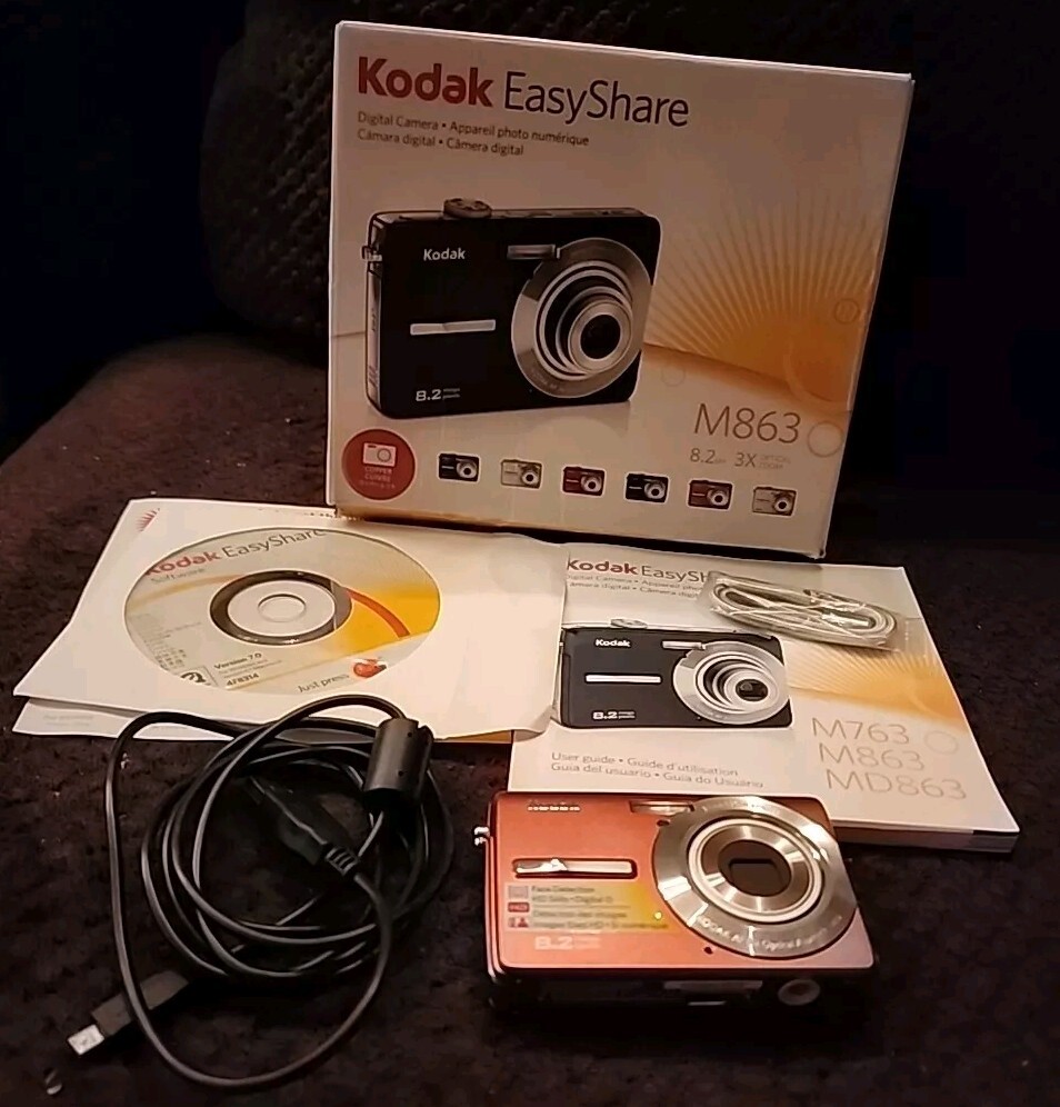 Kodak EasyShare M863 Digital Camera 8.2 Mega Pixels