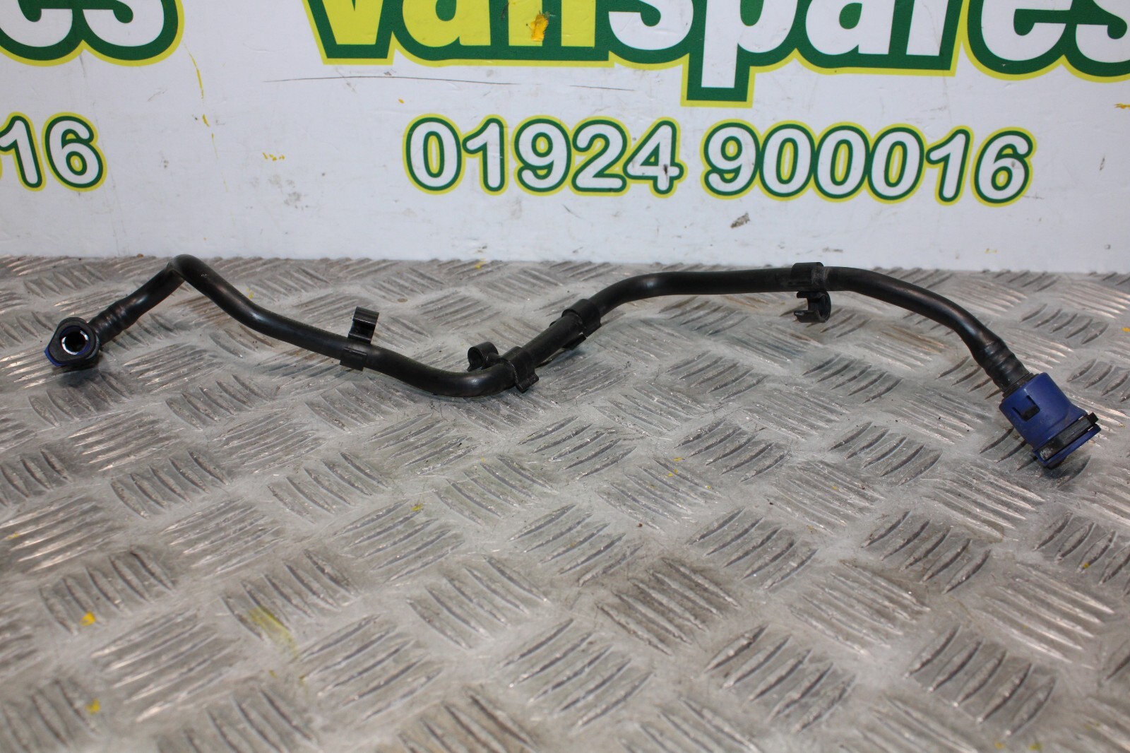 RANGE ROVER EVOQUE 2.0L COOLANT PIPE GJ329G901AA 2018 eBay