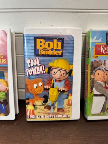 3 Bob the Builder VHS tape Building Friendships, Tool power, Knights of fix alot - Picture 3 of 5
