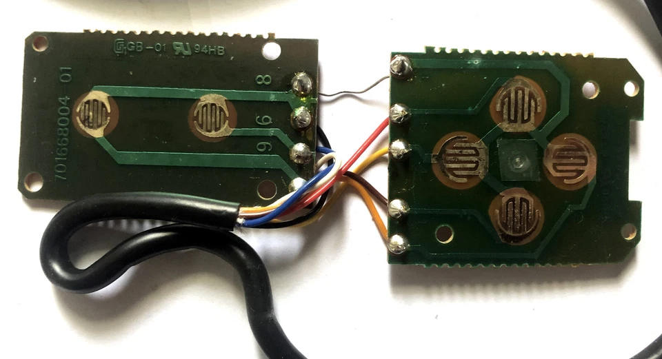 Control Board & Cable From Original Sega Master System Game Pad Controller 3020 - Image 3 of 4