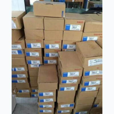 New OMRON R88M-1L1K530C-S2 Servo Motor 1.5 kW, 400 VAC, 3000 rpm