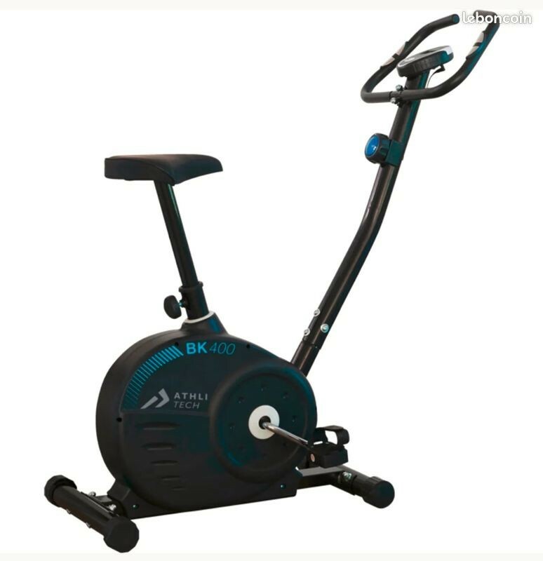 Vélo d'appartement fitness cardio training à la maison avec compteur de calories