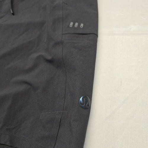 Lululemon Current State Board Shorts Men Size 33x9 Black - Picture 4 of 8