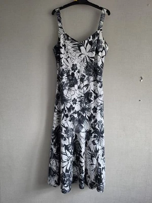 Per Una white/black printed pure linen strapy midi dress size 12 - Image 1 of 4